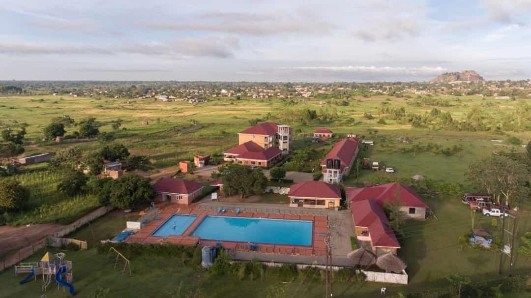 The Sparrow Hotels Soroti Exteriér fotografie